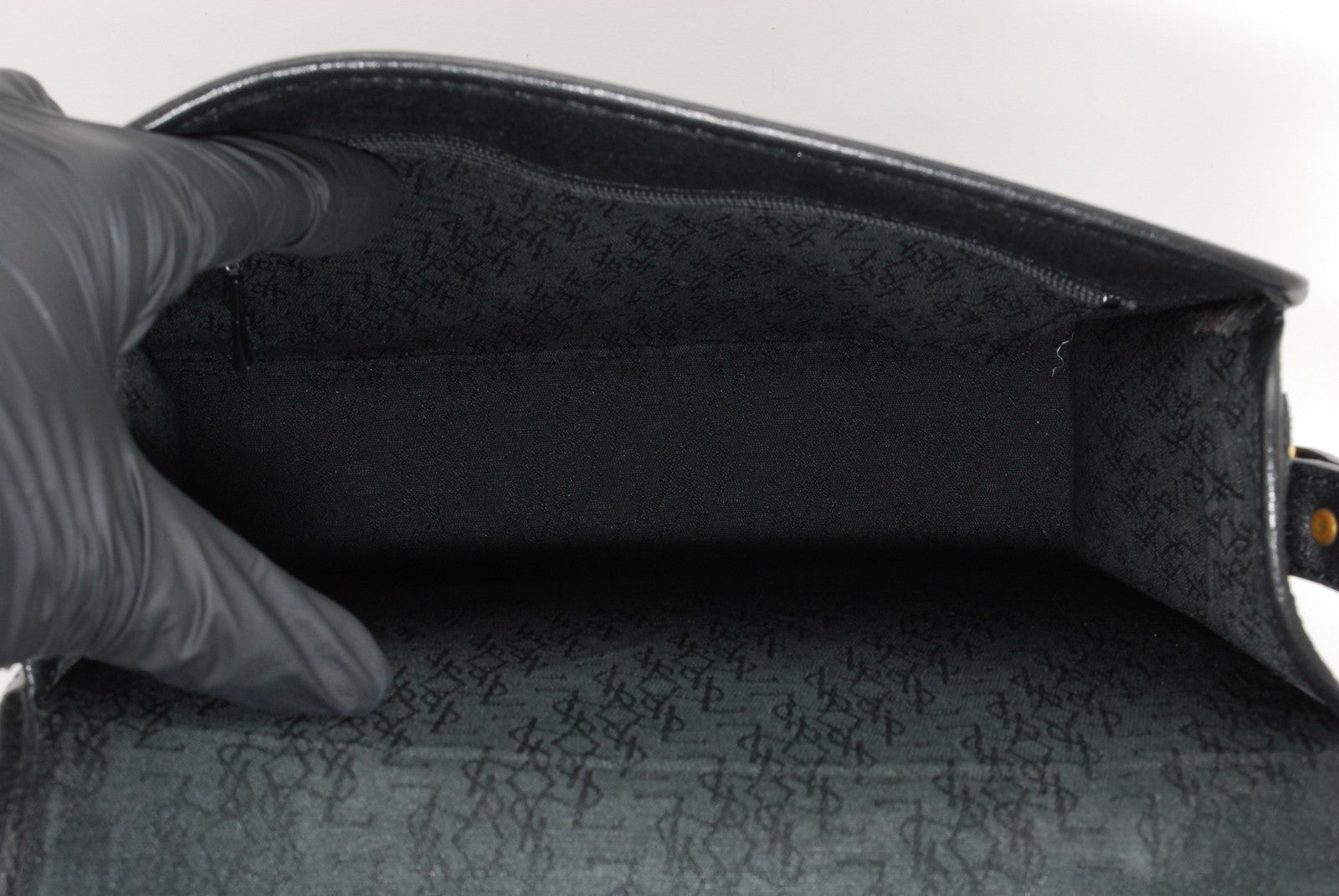 Saint Laurent YSL Shoulder Bag - Black, Leather 