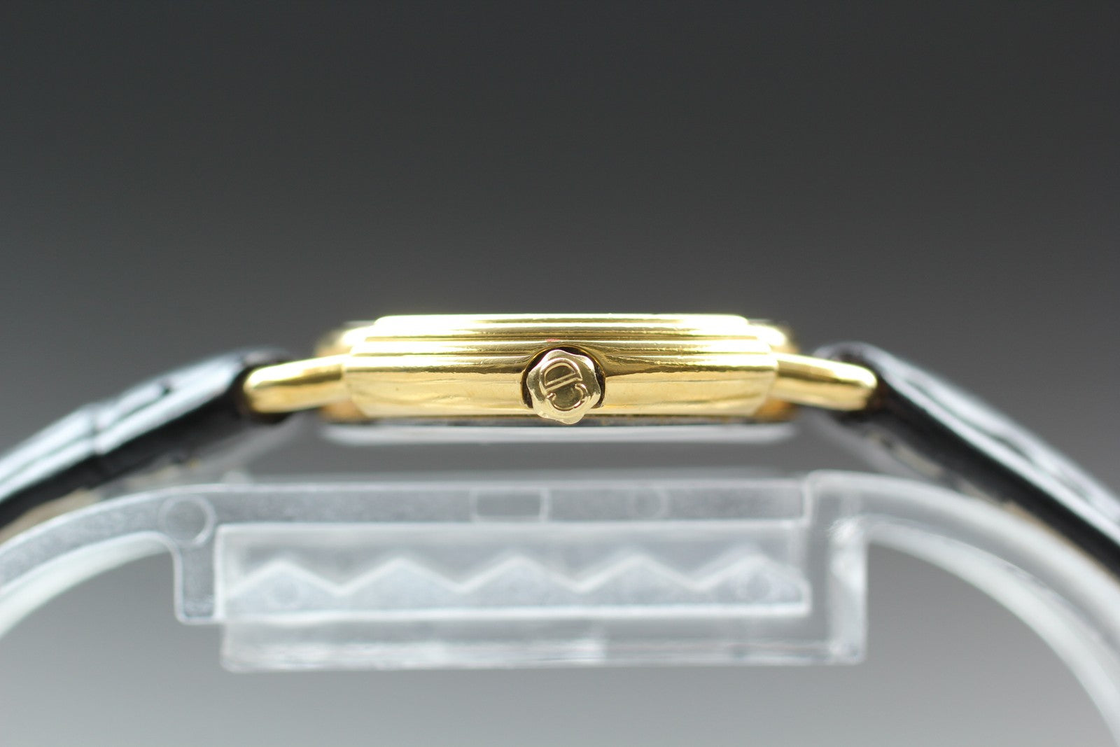 Christian Dior 58.121 Wristwatch - Gold, Stainless Steel