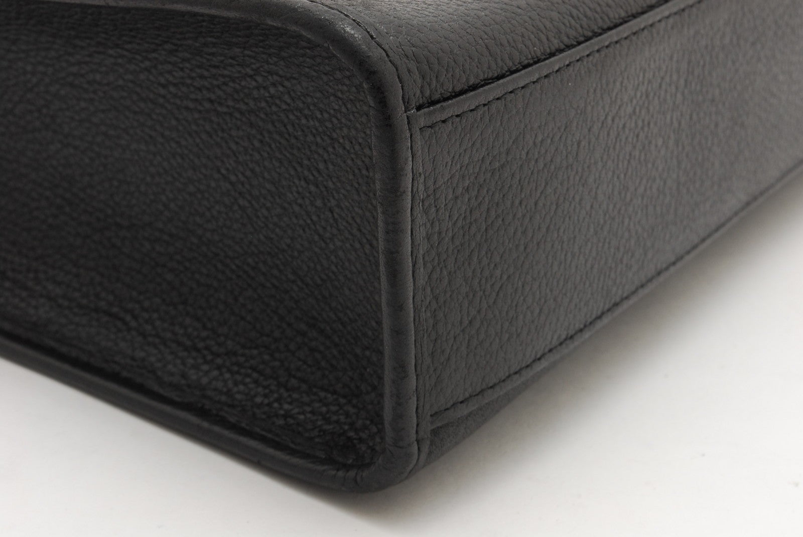 Saint Laurent YSL Shoulder Bag - Black, Leather 