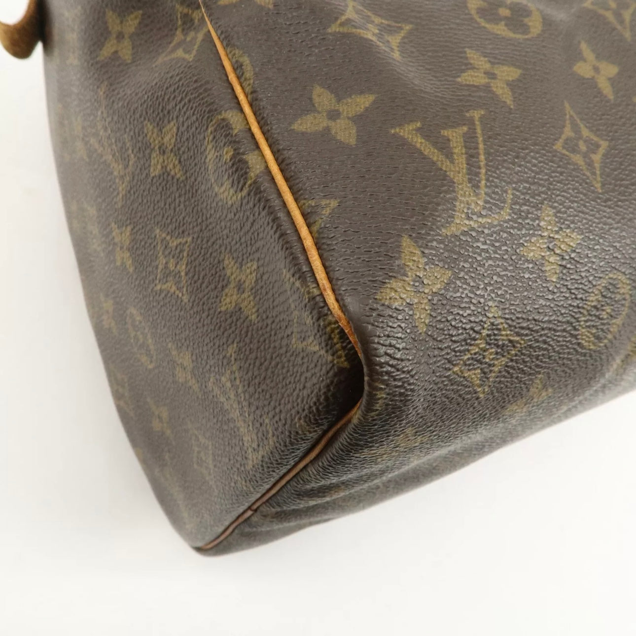 Louis Vuitton Speedy 30 Hand Bag