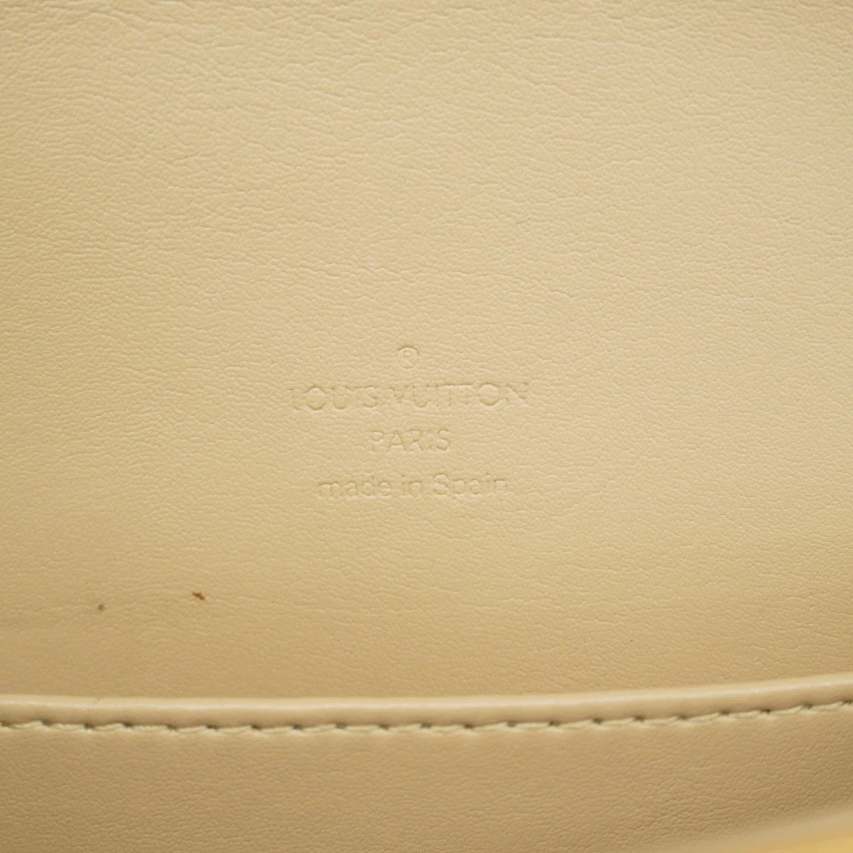 Louis Vuitton Monogram Vernis Thompson Street Bag - Gris, Patent Leather