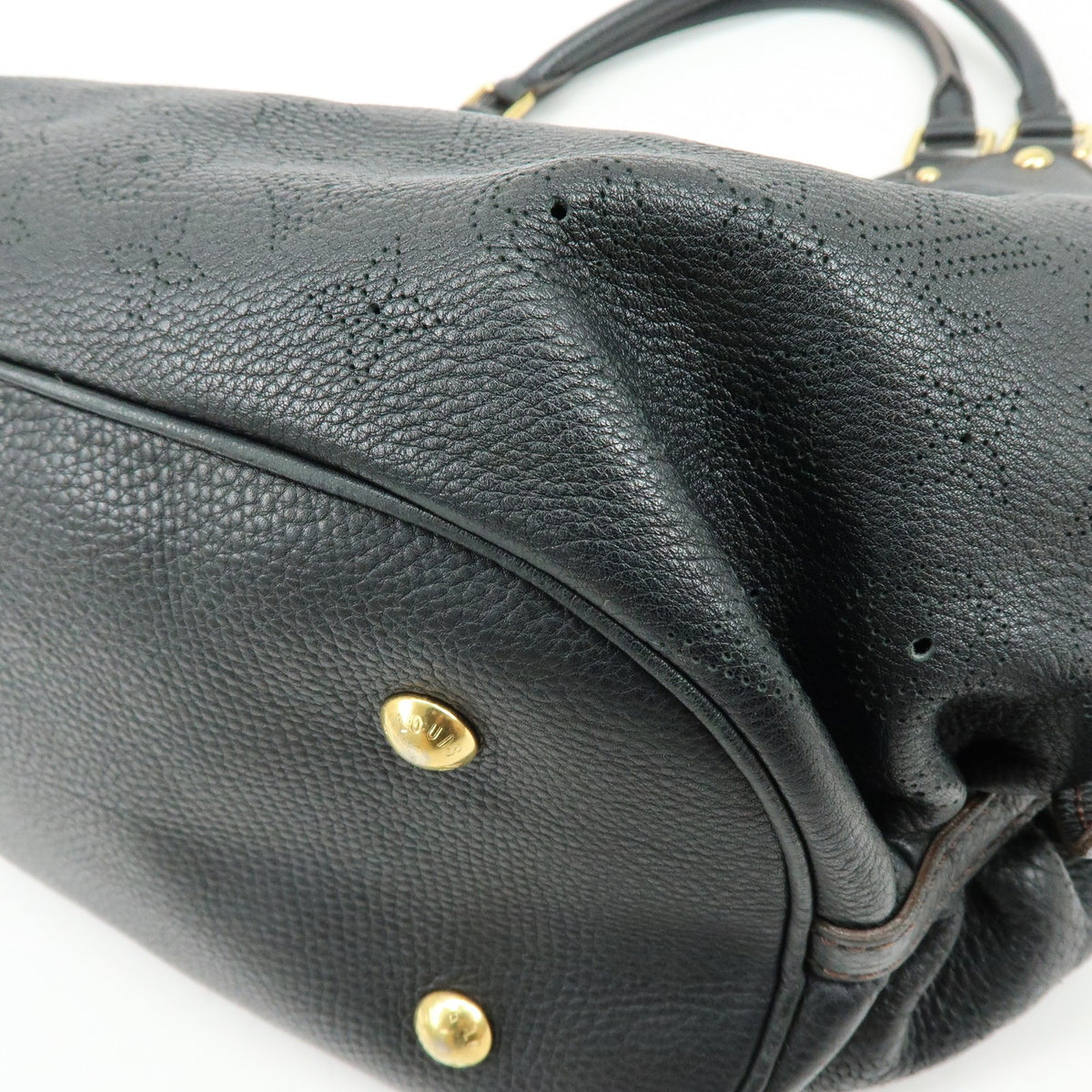 Louis Vuitton Monogram Leather Mahina L Shoulder Bag Noir