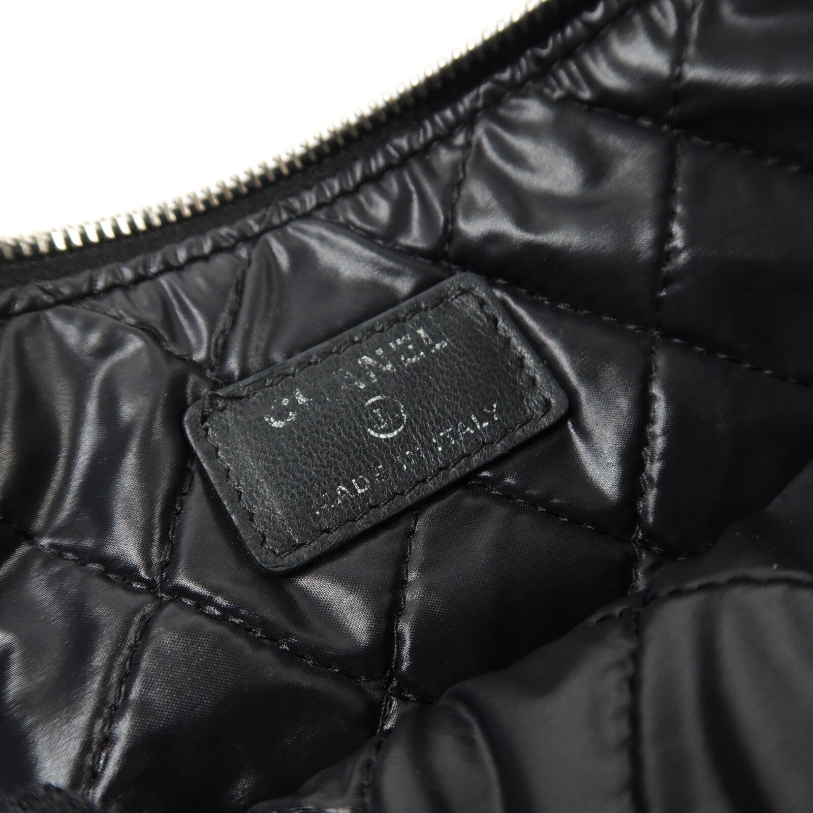 CHANEL CC SHW Clutch Second Bag - Black, Calfskin