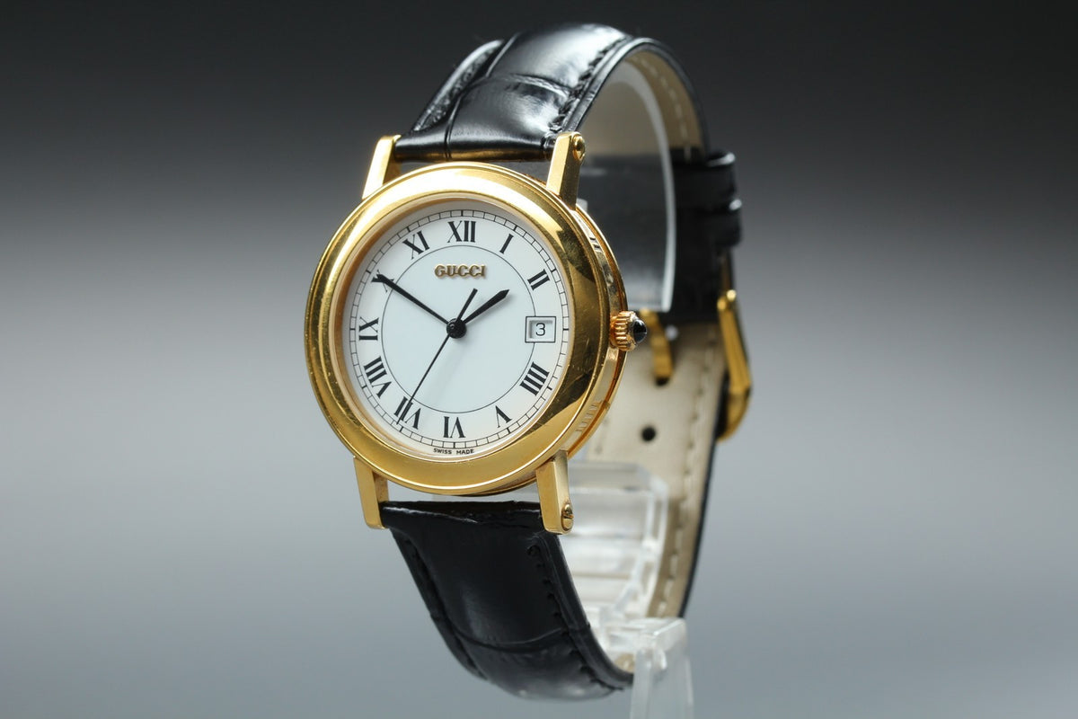Gucci 7200M Wristwatch - White, Stainless Steel