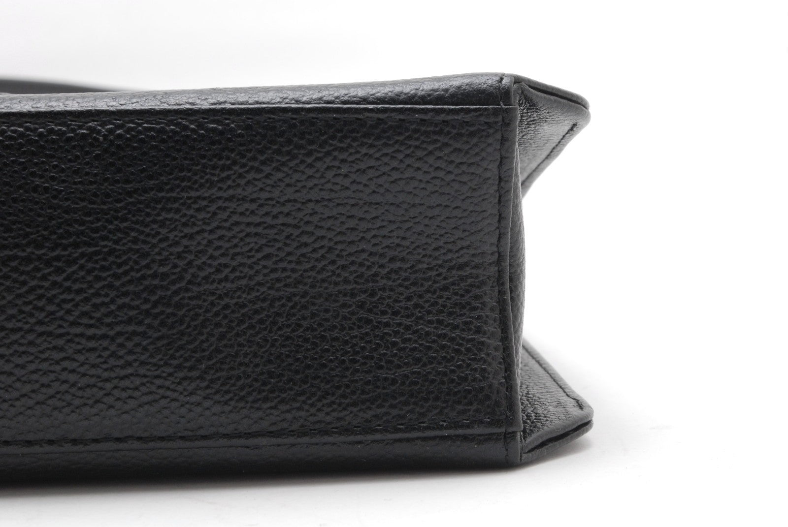 Saint Laurent YSL Envelope Shoulder Bag - Black, Leather