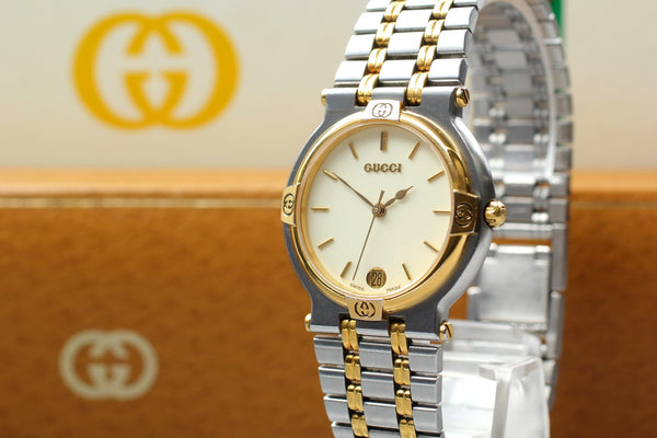 Gucci 9000M Wristwatch - Gold, Stainless Steel- קוטר 32 מ״מ