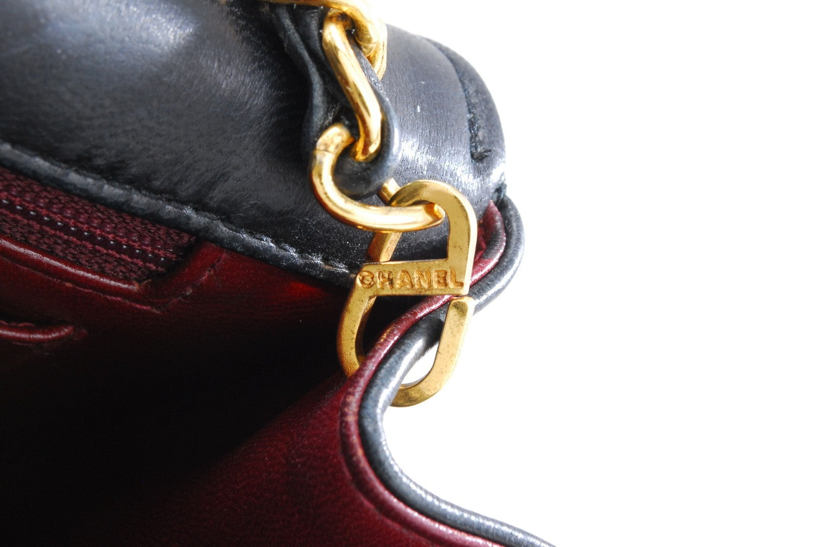 CHANEL Matelasse Chain Shoulder Bag - Dark Navy, Leather