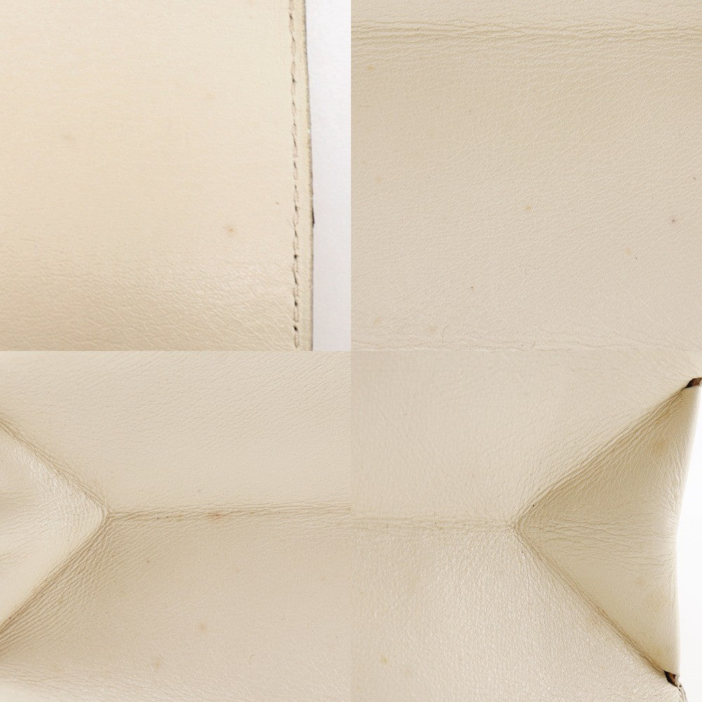 Chanel ChainShoulder Shoulder Bag - Off White, Calfskin