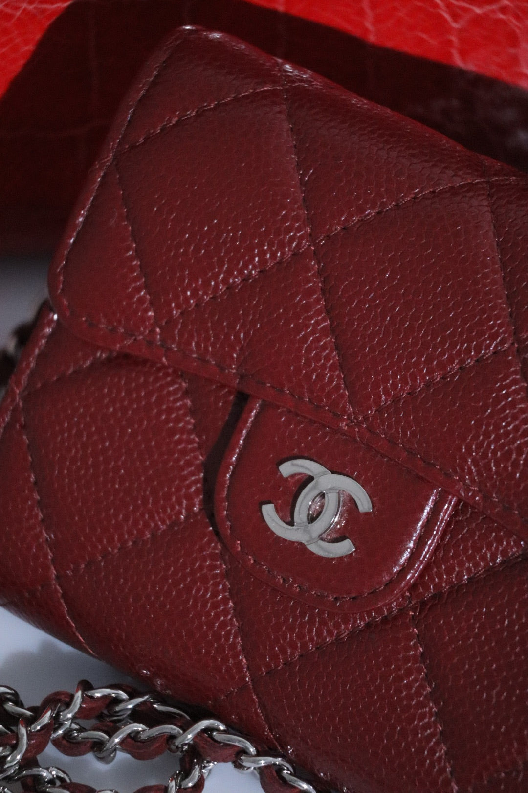 Chanel WOC Wallet On Chain Shoulder Bag - Bordeaux, Leather