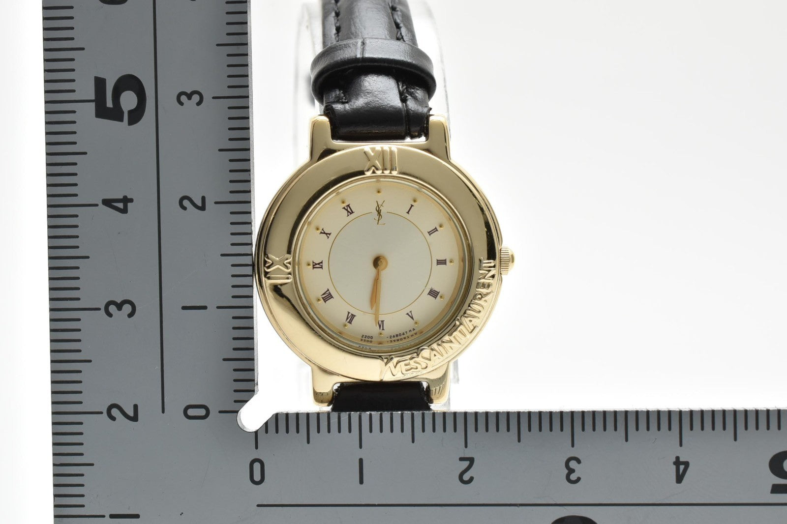 Yves Saint Laurent 2200-229789 Watch - White, Gold Quartz