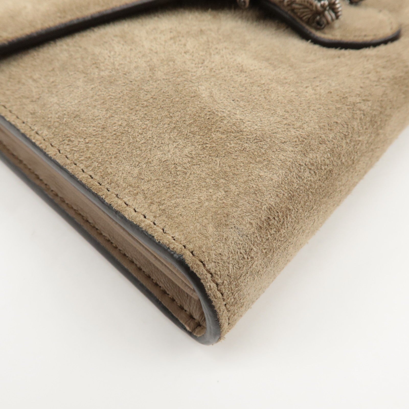 GUCCI Dionysus Suede Chain Shoulder Bag
 - Beige, Suede