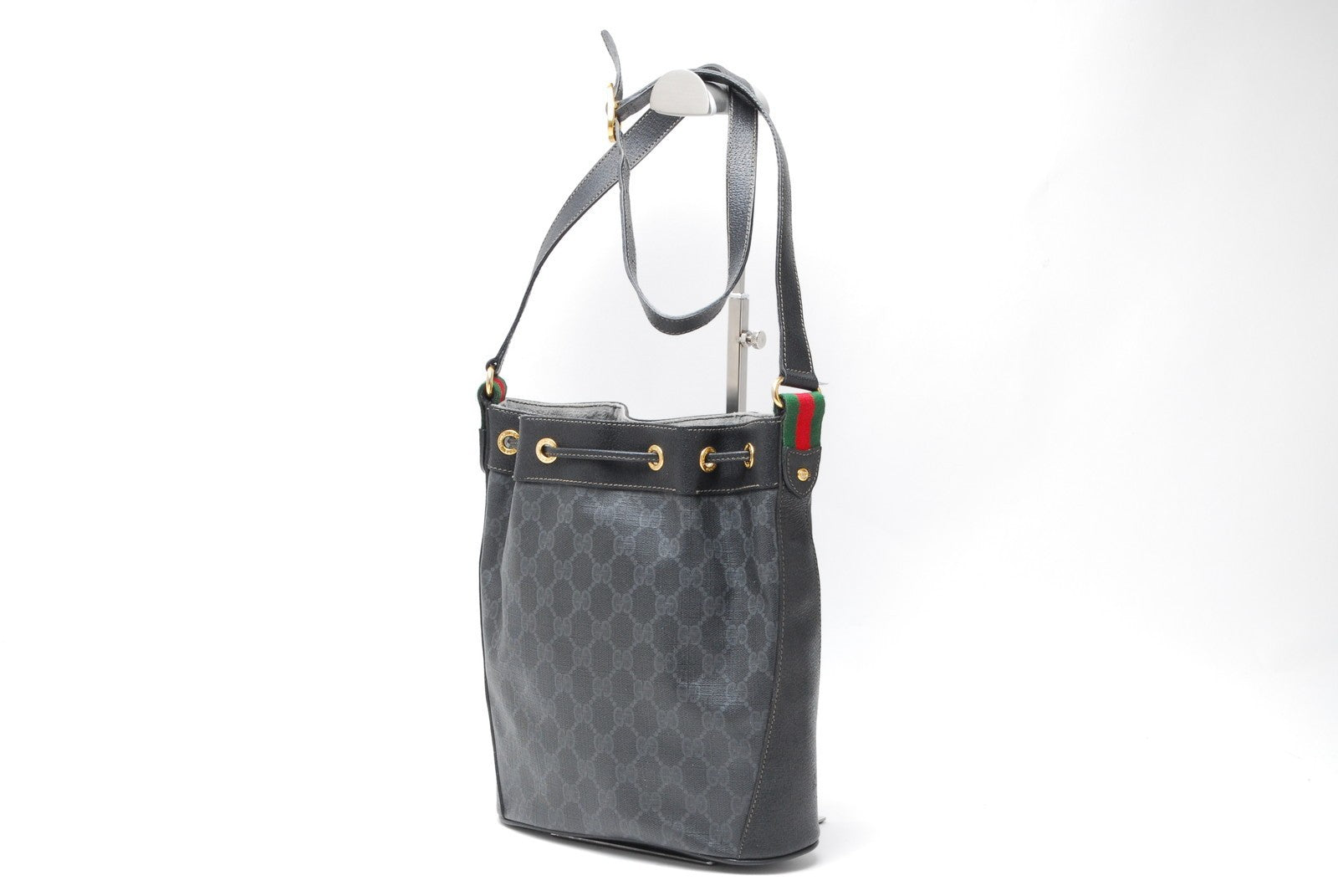 Gucci Sherry Line GG Shoulder Bag - Black, Leather 