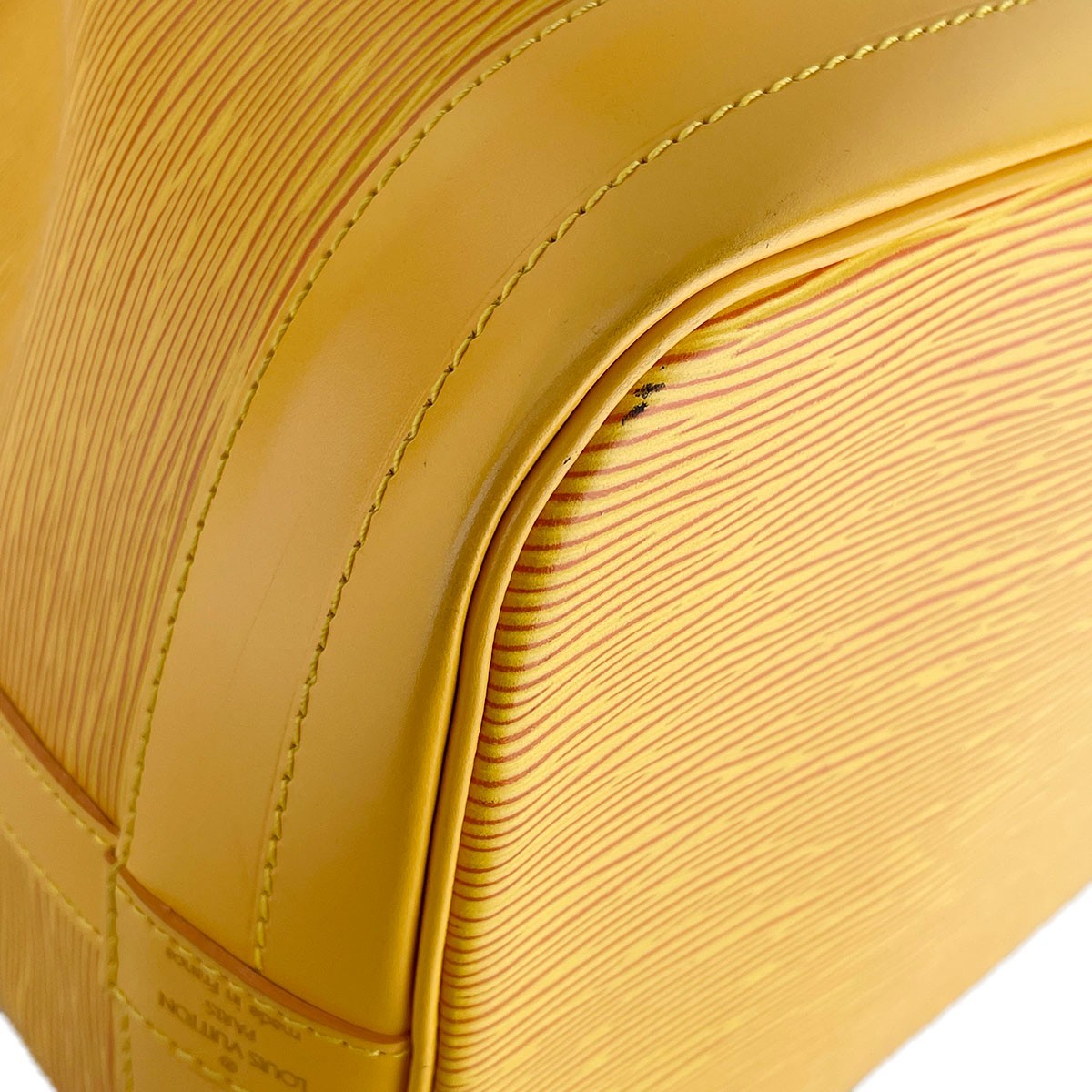 Louis Vuitton Noe Shoulder Bag - Yellow, Leather