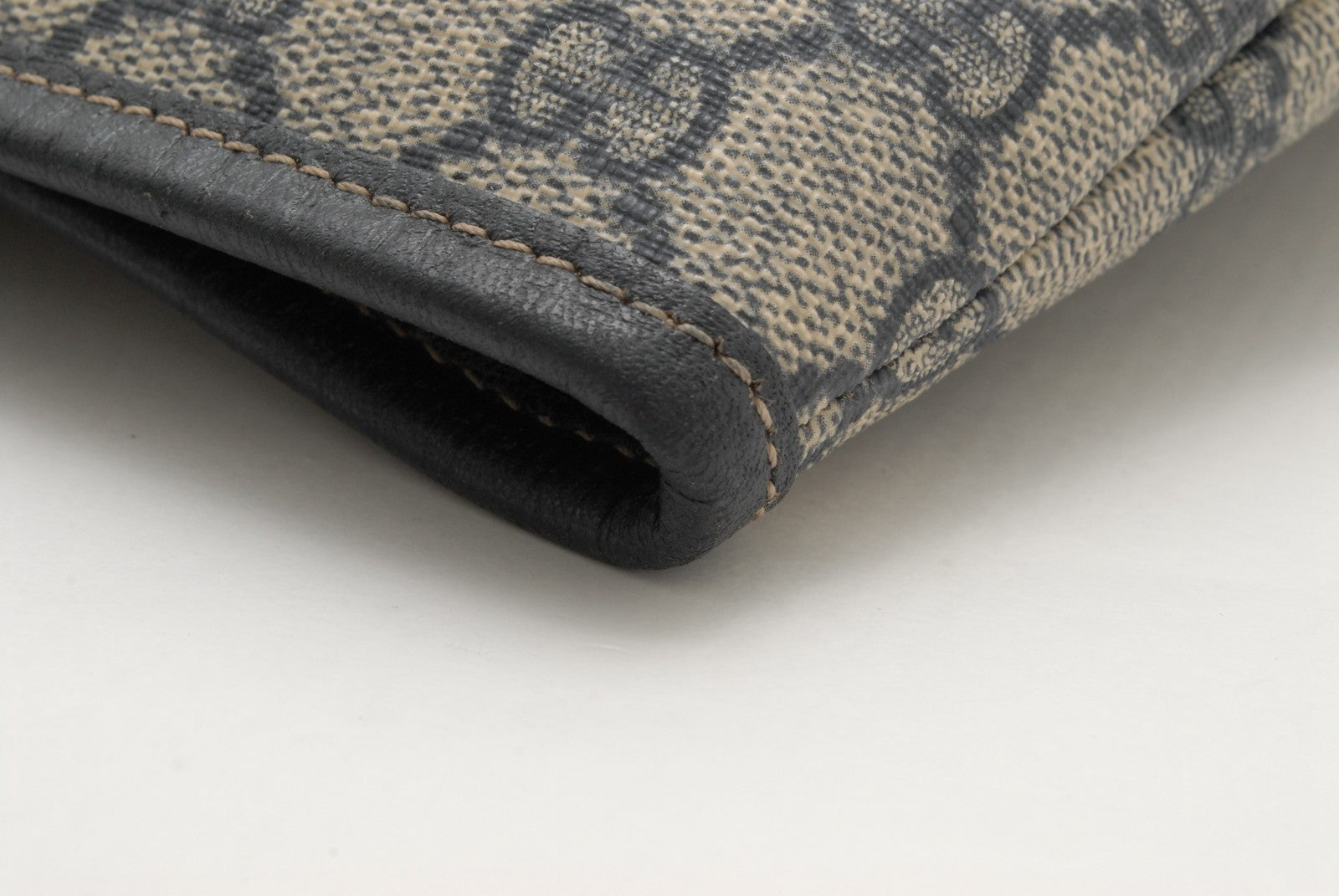 Gucci GG Supreme Tote Bag - Navy, PVC Leather