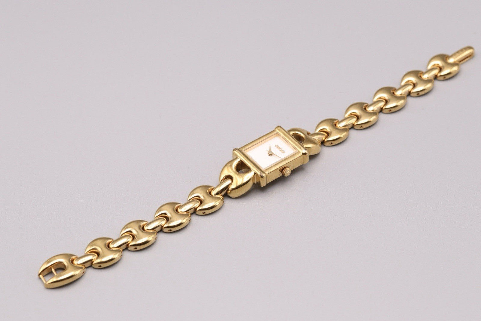 Gucci 1800L Watch - Gold, Stainless Steel