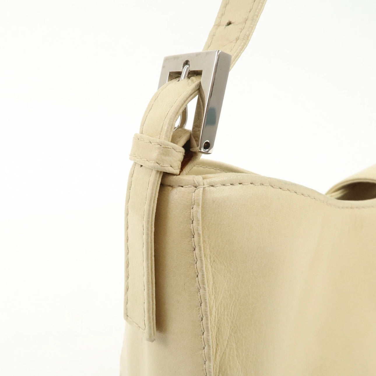 FENDI Leather Shoulder Bag Bag Beige Silver
