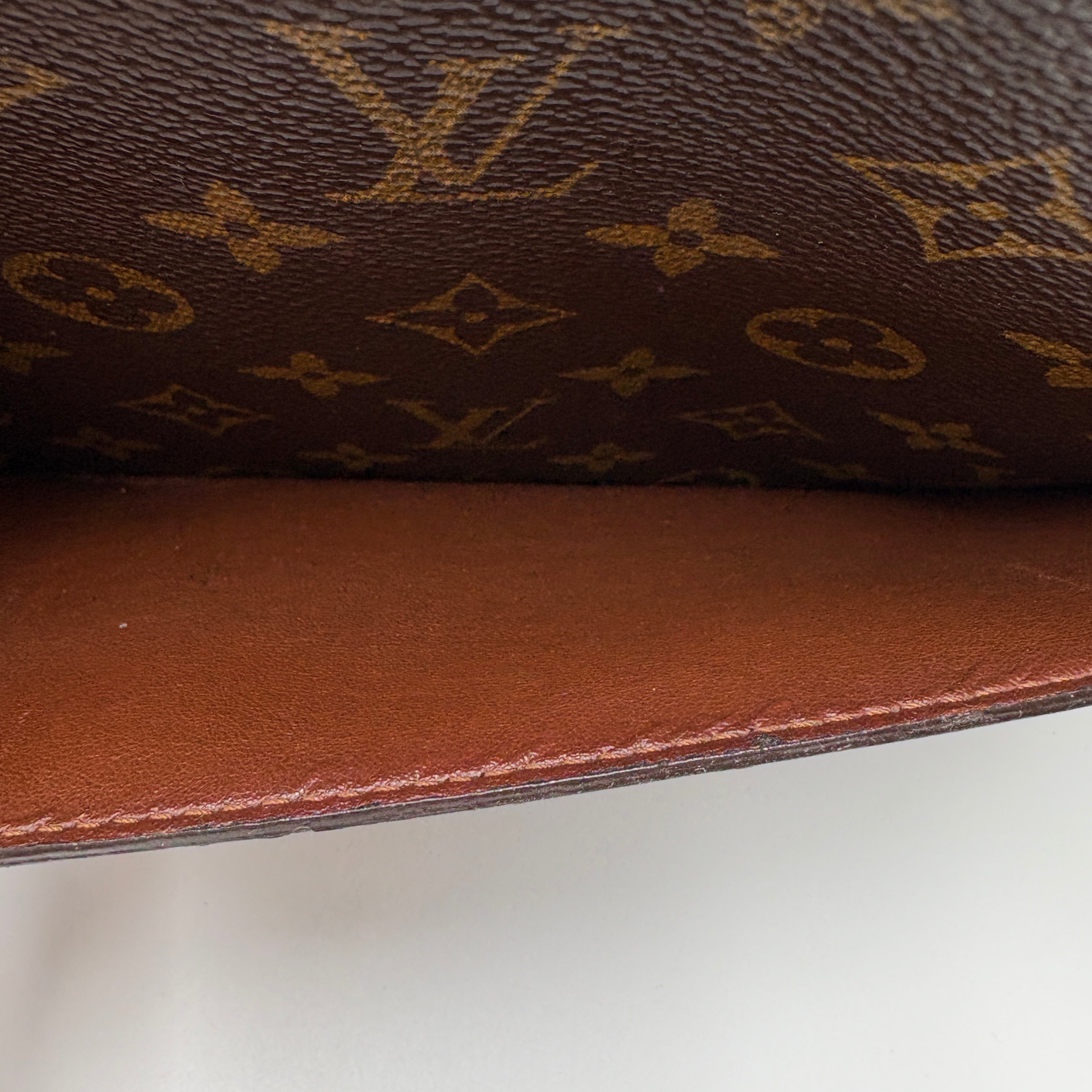 Louis Vuitton Homme clutch