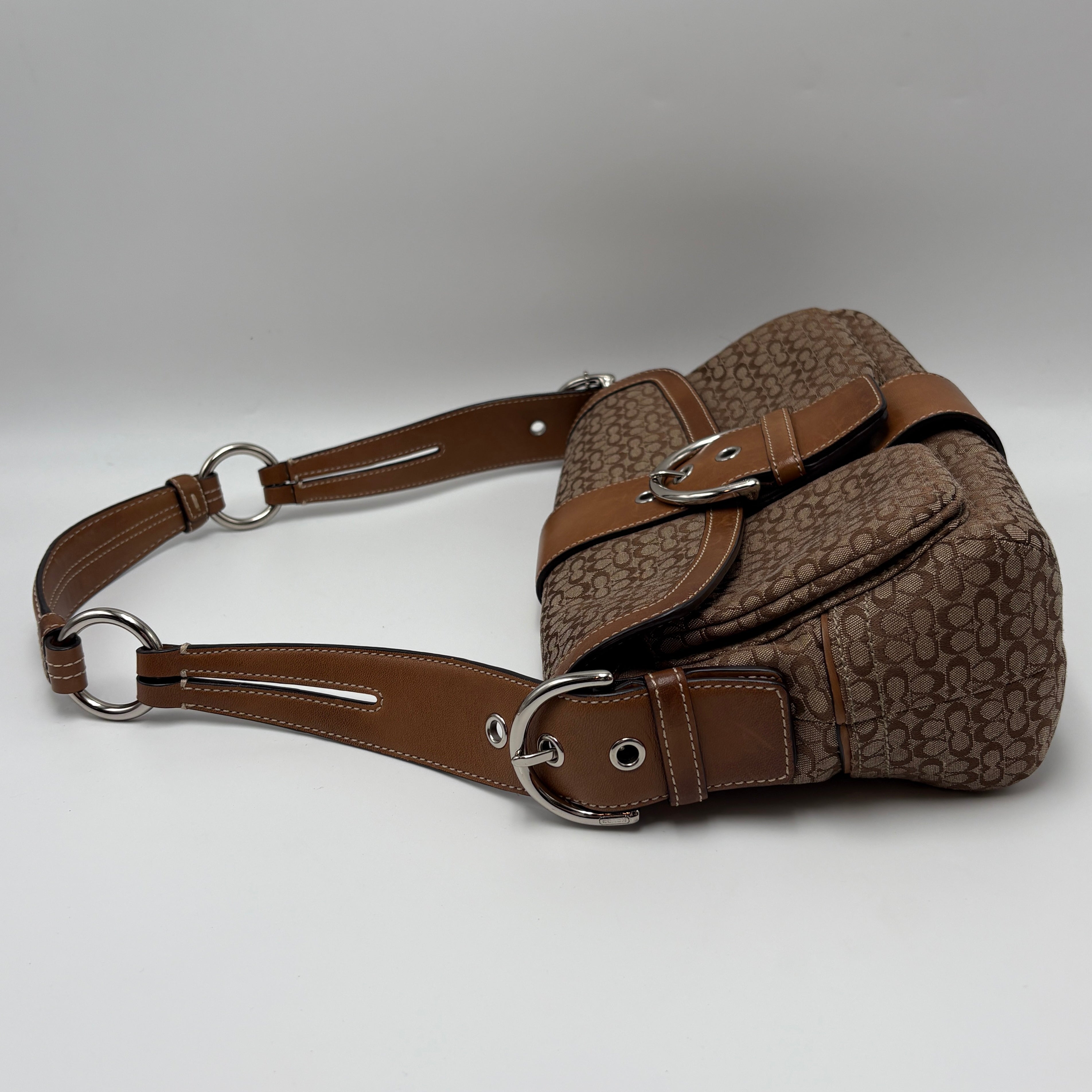 Coach signature