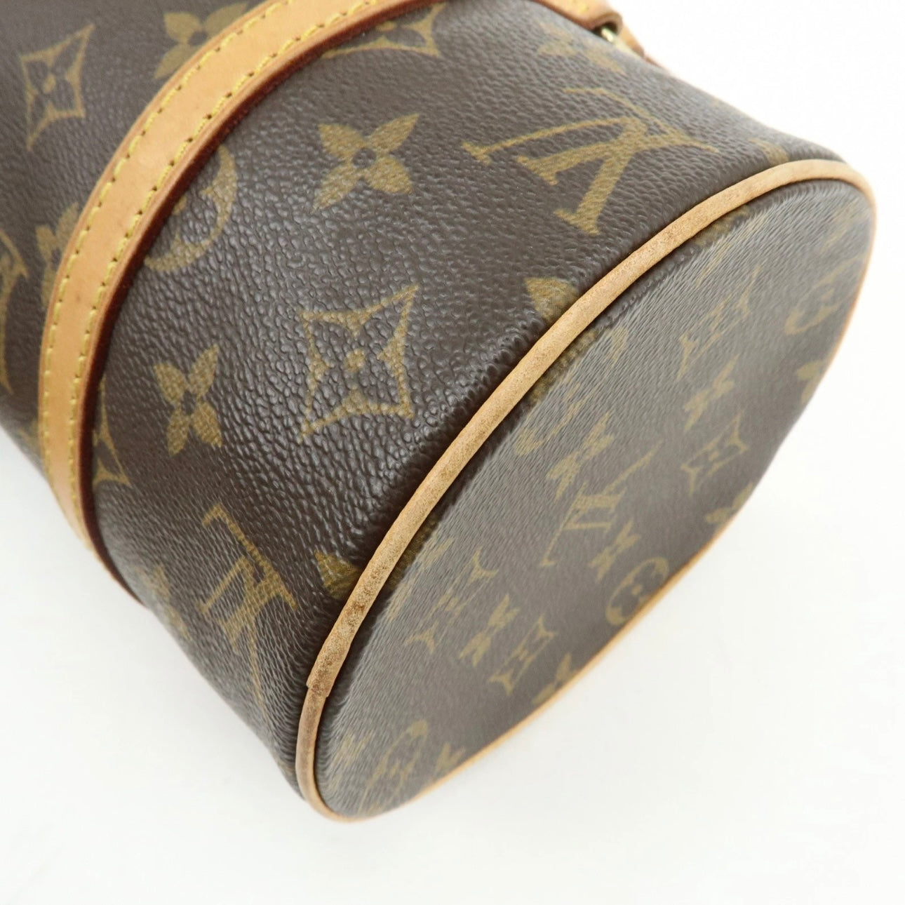 Louis Vuitton Monogram Papillon 26 Handbag