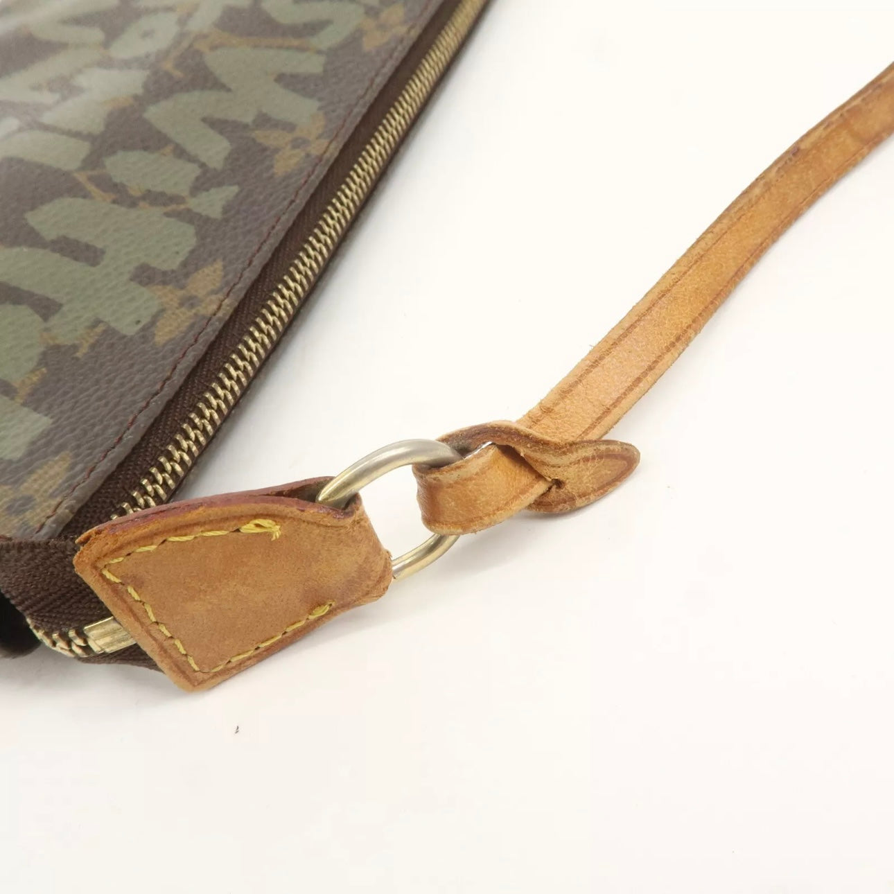 Louis Vuitton Graffiti Pochette Accessoires