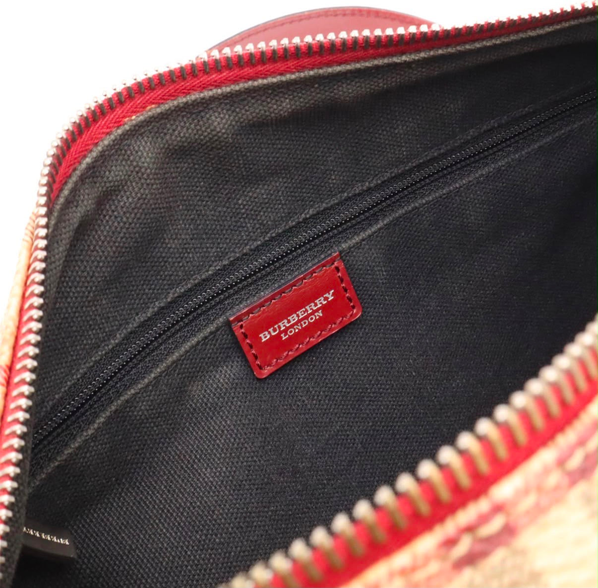 Burberry round bag- red- קשה מאד להשגה!