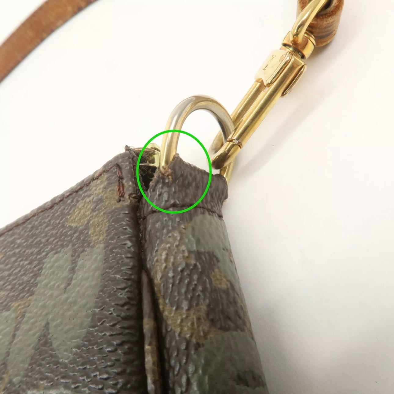 Louis Vuitton Graffiti Pochette Accessoires
