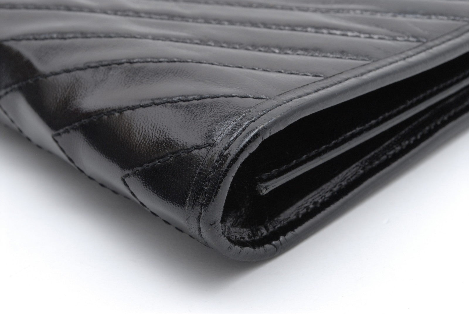 Yves Saint Laurent YSL Chevron Clutch - Black, Patent Leather