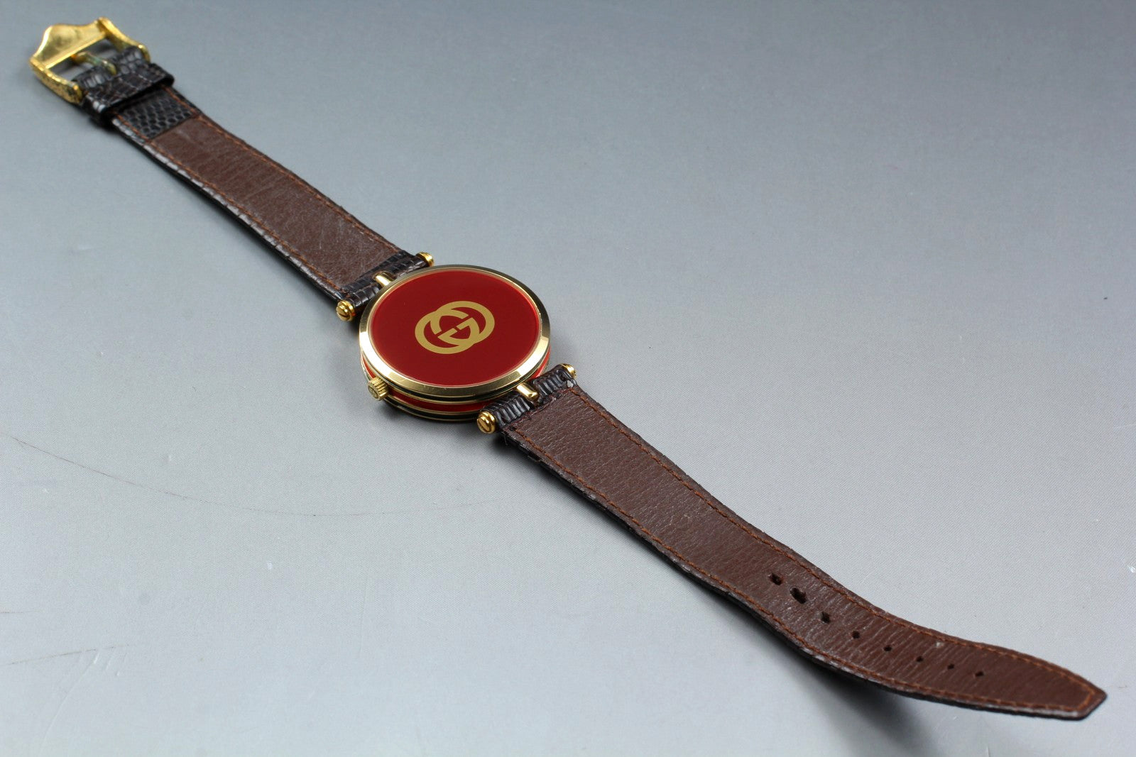Gucci 2000M Watch - Gold, Stainless Steel