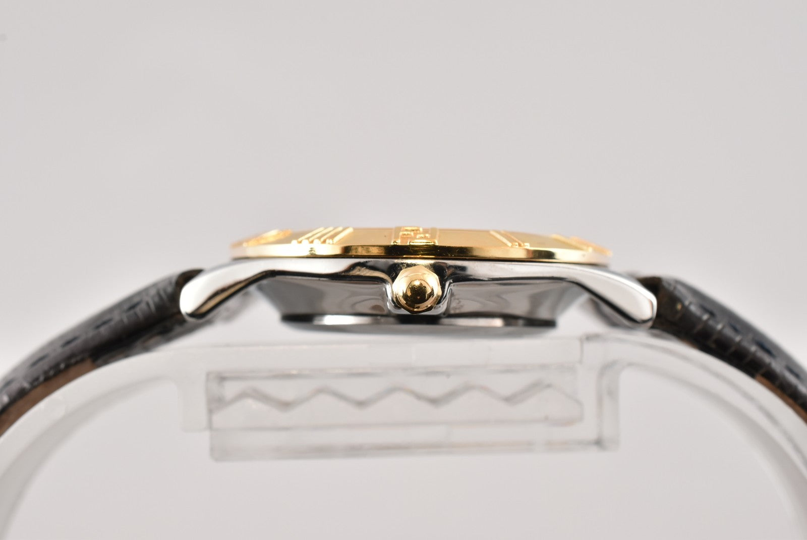 Fendi 2000L Wristwatch - White, Gold, Leather