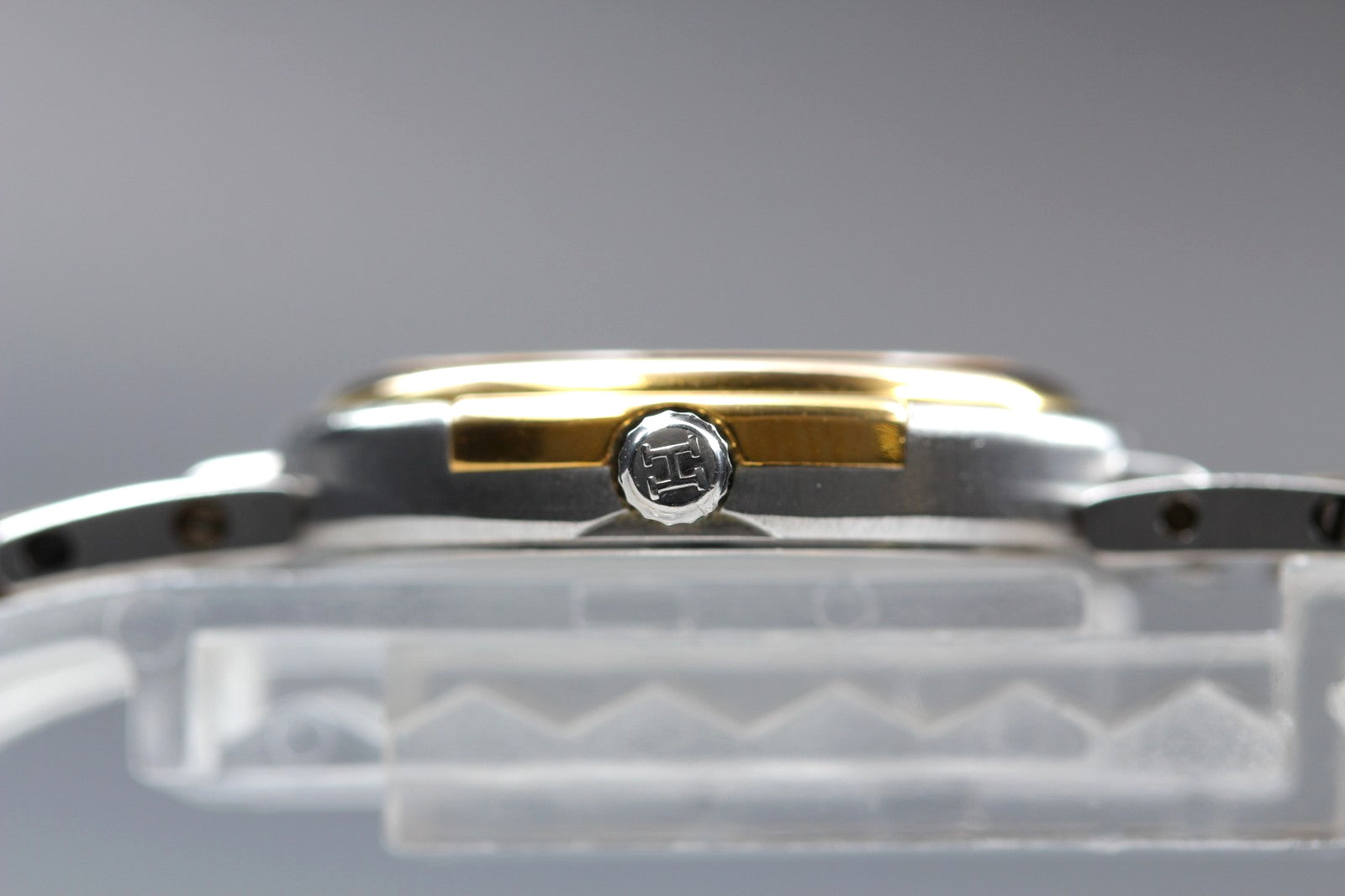 Hermès Windsor Wristwatch - Gold, Stainless Steel