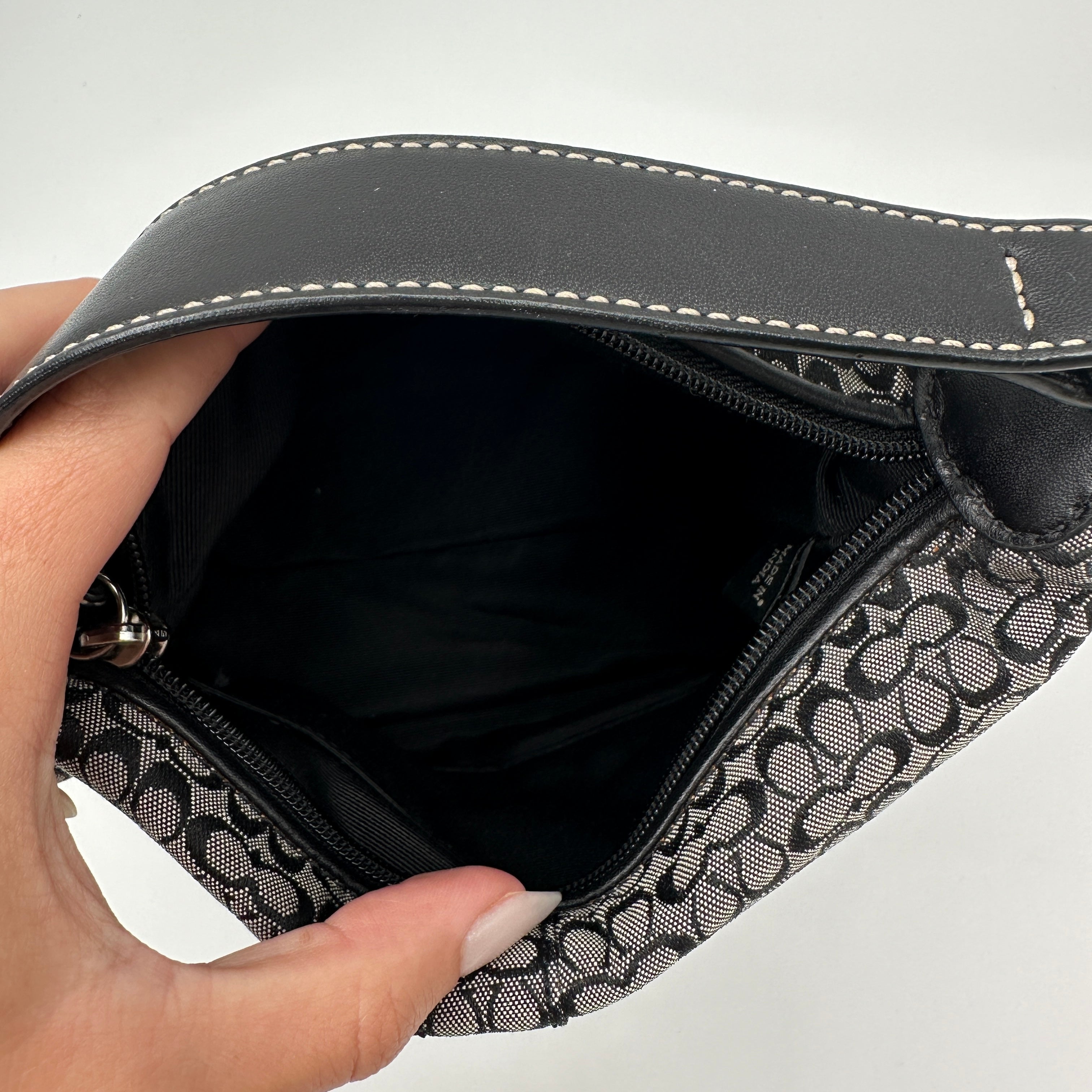 Signature Handbag accessory pouch