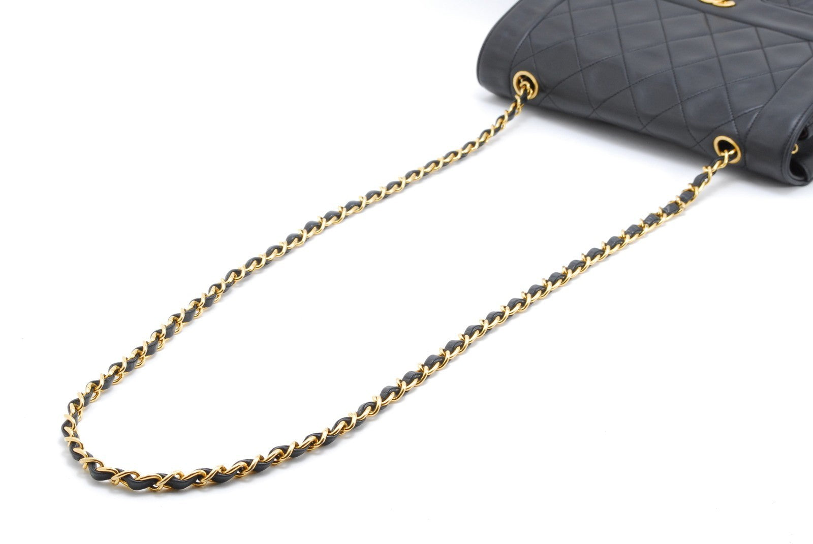 CHANEL Matelasse Chain Shoulder Bag - Dark Navy, Leather