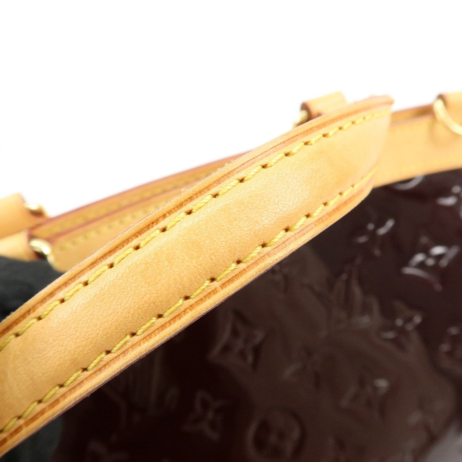 Louis Vuitton Monogram Vernis Brea MM 2Way Shoulder Bag - Amarante, Vernis Leather