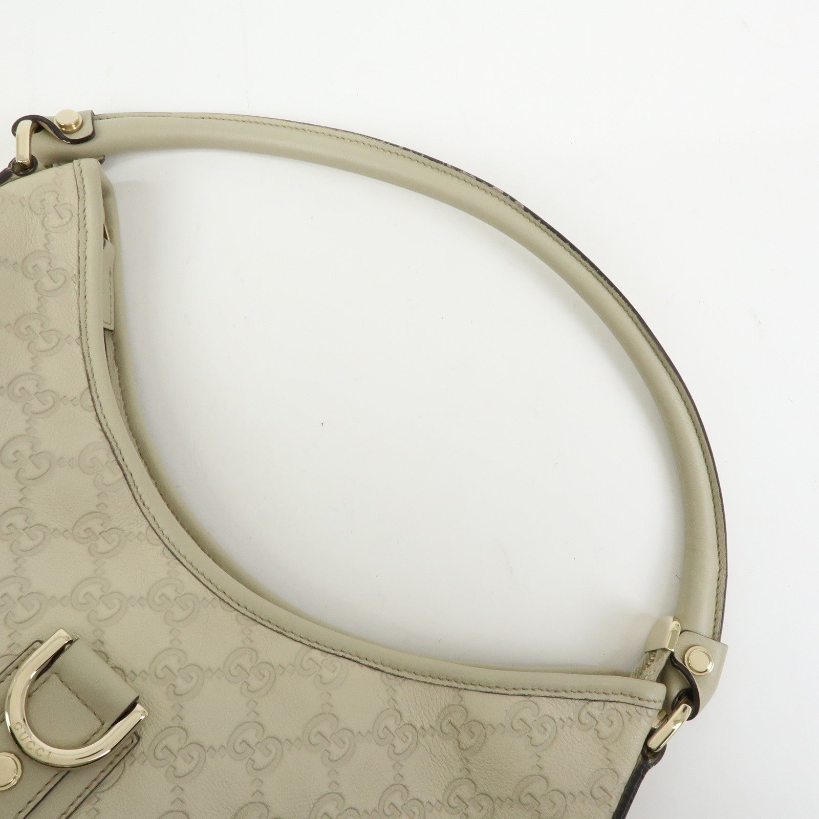 Gucci Abbey Guccissima Shoulder Bag - White, Leather 
