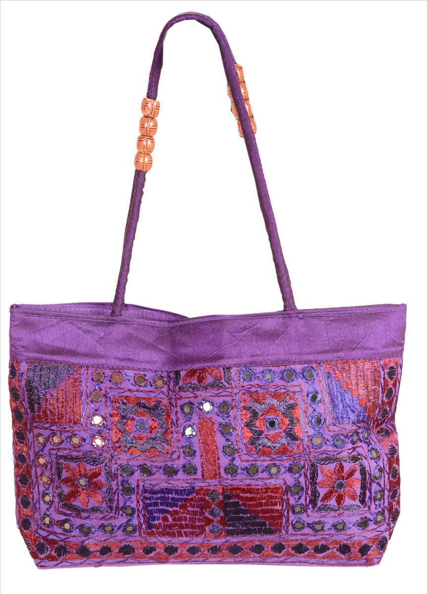 Chanel CC Filigree Chain Shoulder Bag - Beige, Black, Caviarskin Leather