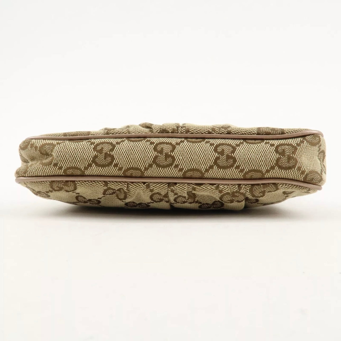 GUCCI Lovely GG Shoulder Bag