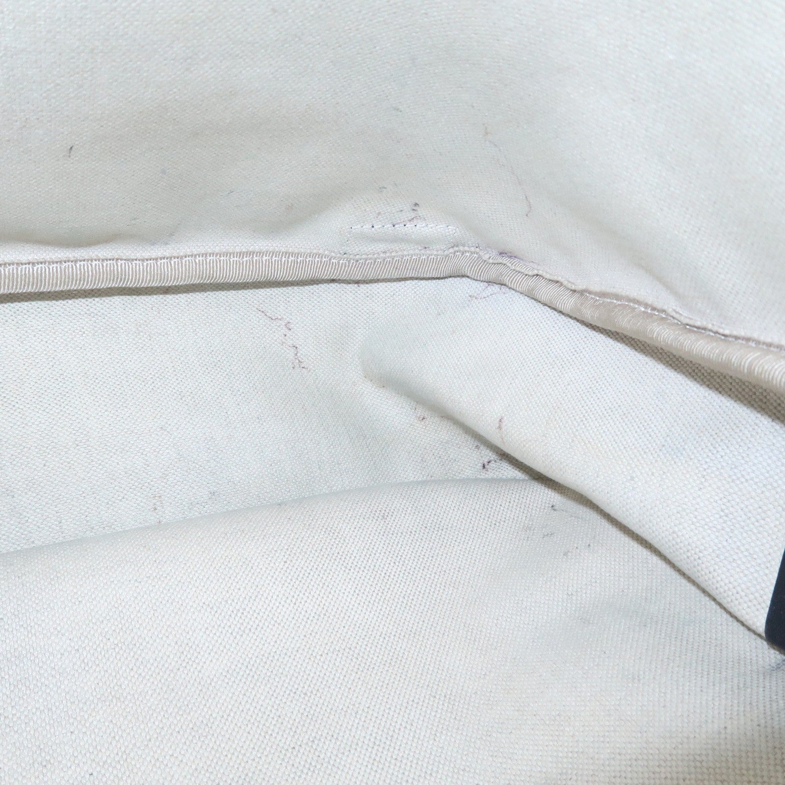 Gucci Shoulder Bag - Beige Navy, GG Supreme