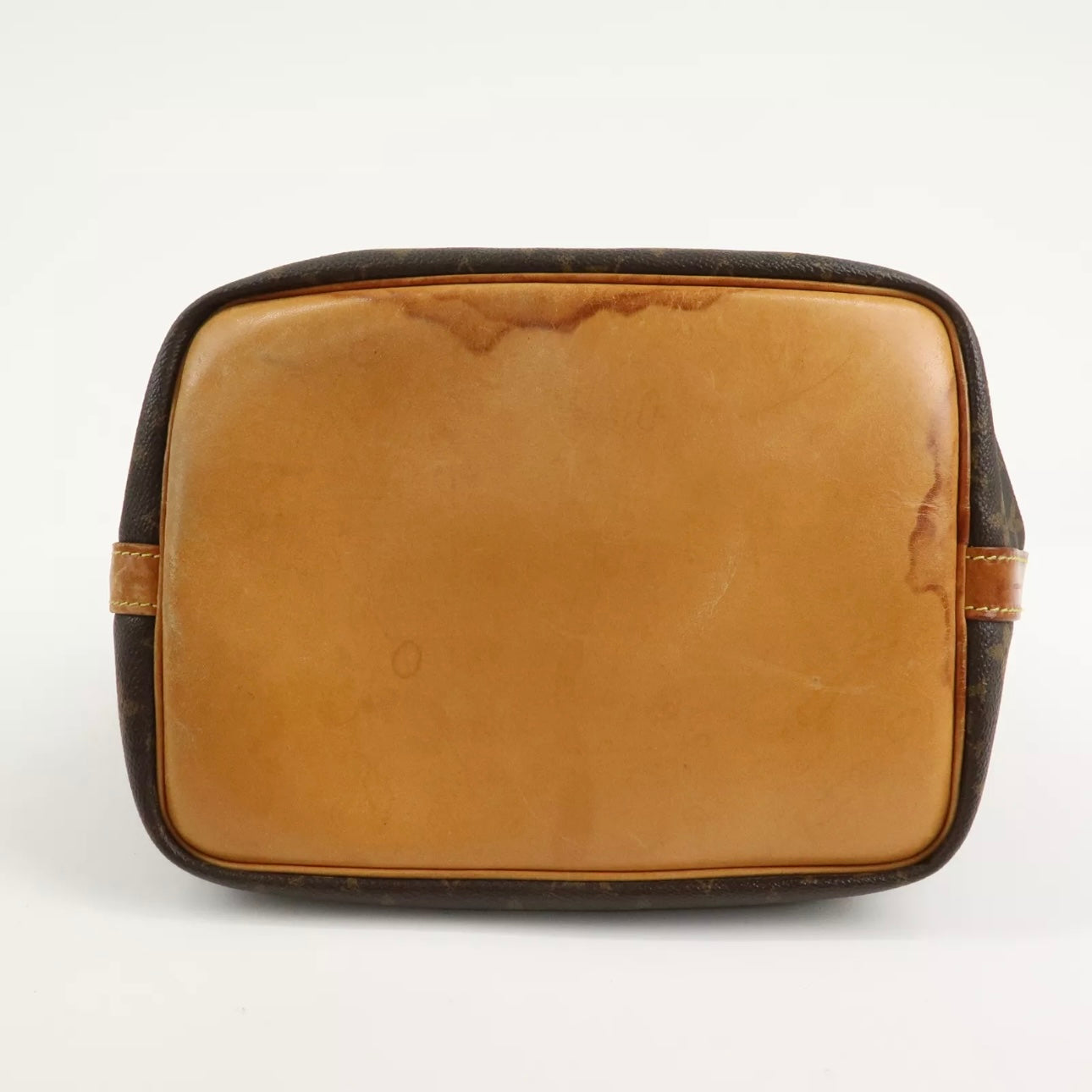 Louis Vuitton Petit Noe bucket Bag