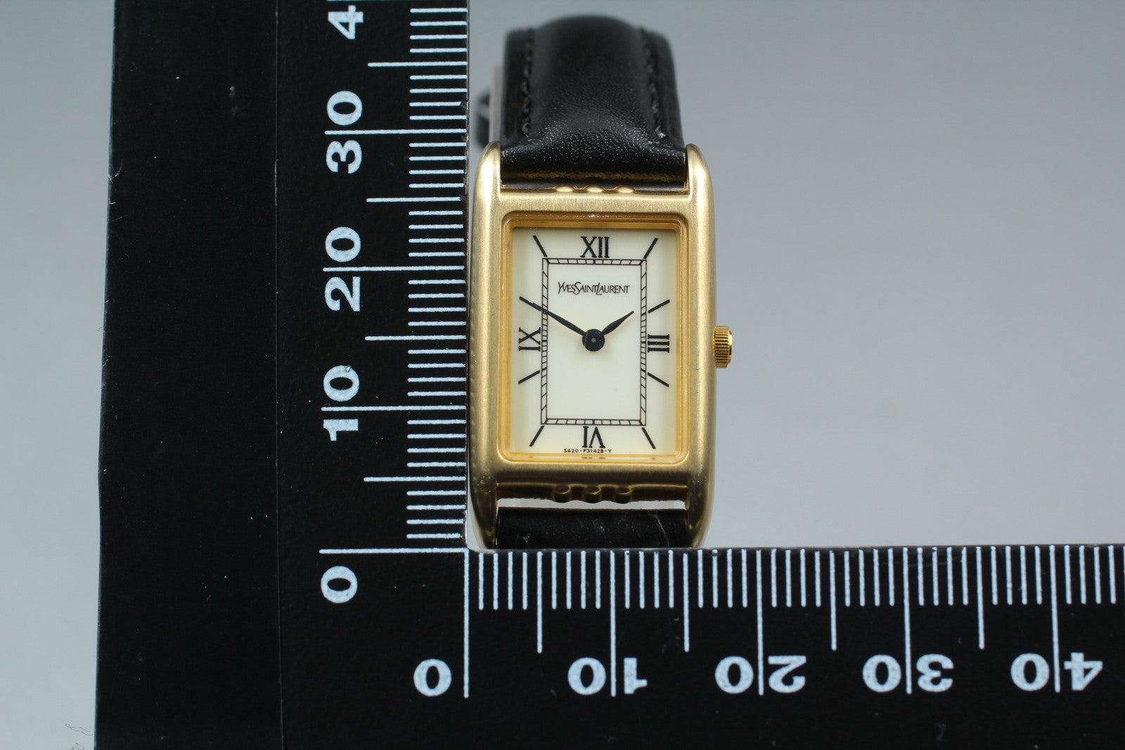 Yves Saint Laurent 5420-F46860 Watch - Gold, Stainless Steel