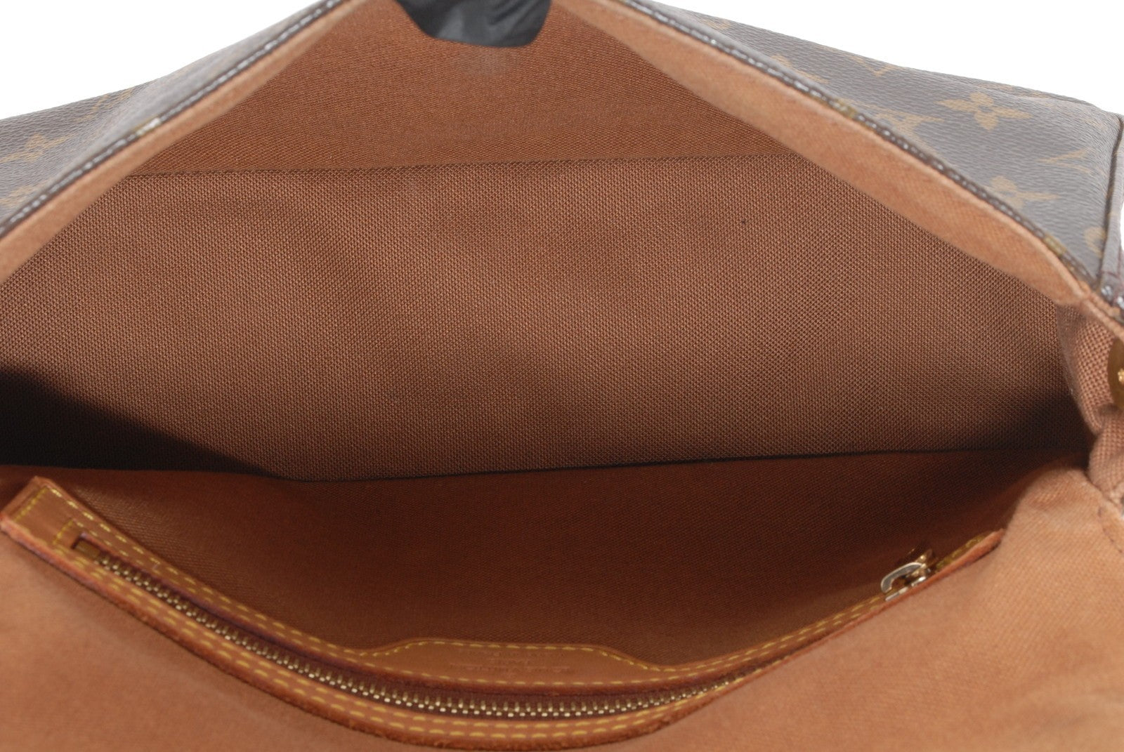 Louis Vuitton Looping PM Shoulder Bag - Brown, Leather