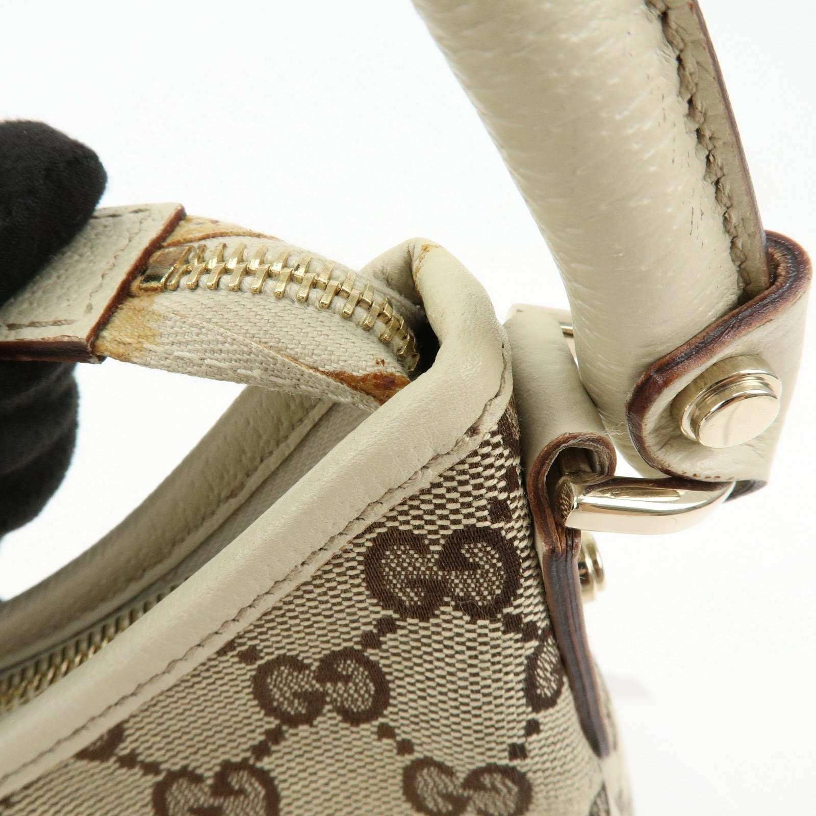 Gucci Abbey Hobo Shoulder Bag - Beige, GG Canvas and Leather