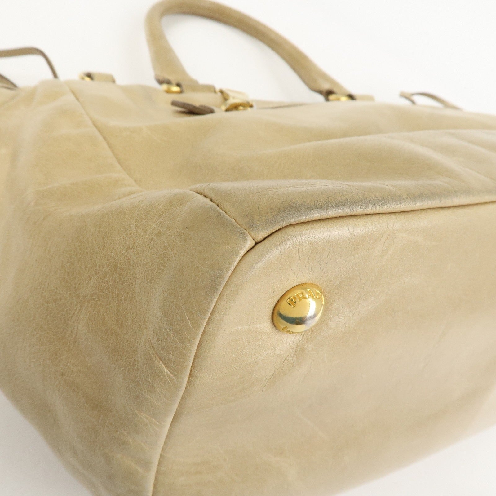 Prada Vitelloshine Handbag - Beige, Leather 