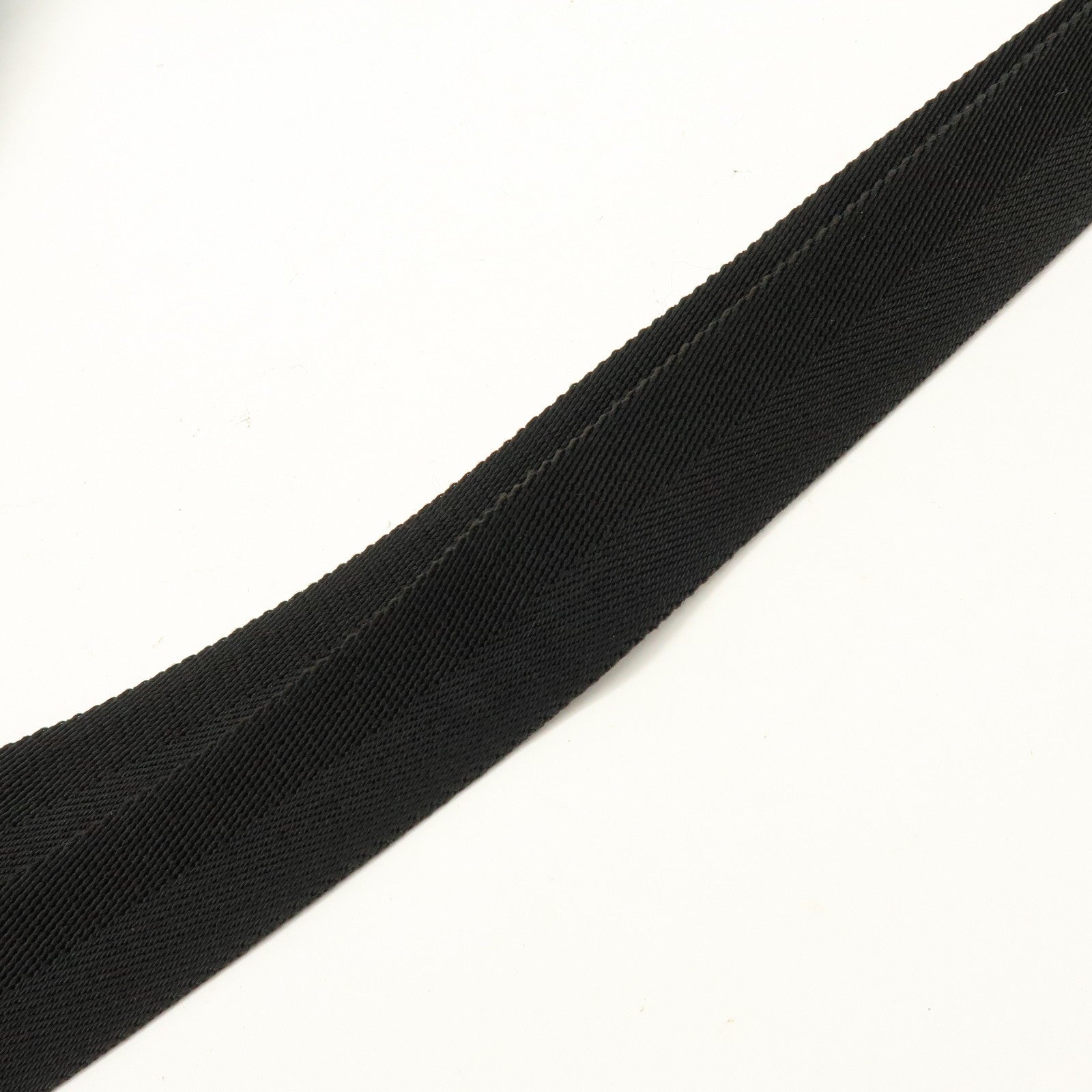 Gucci 110054 Shoulder Bag - Black, GG Canvas, Leather 