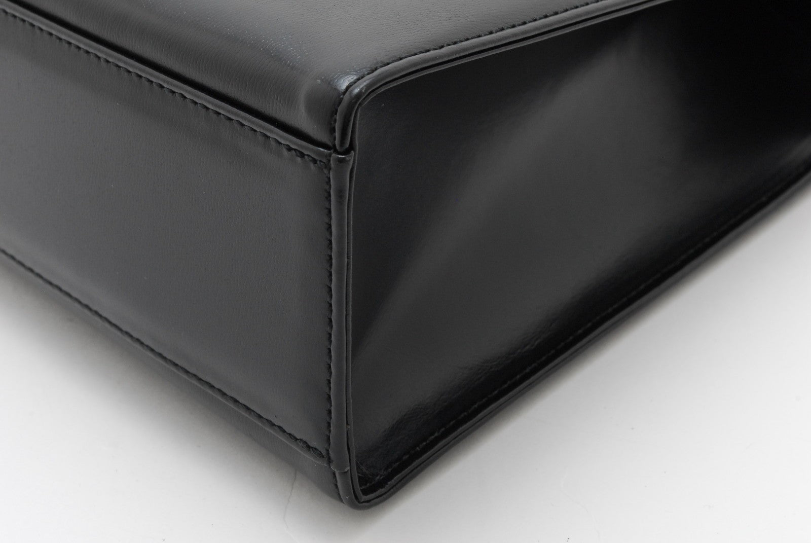 Yves Saint Laurent Vintage Top Handle Handbag - Black, Leather
