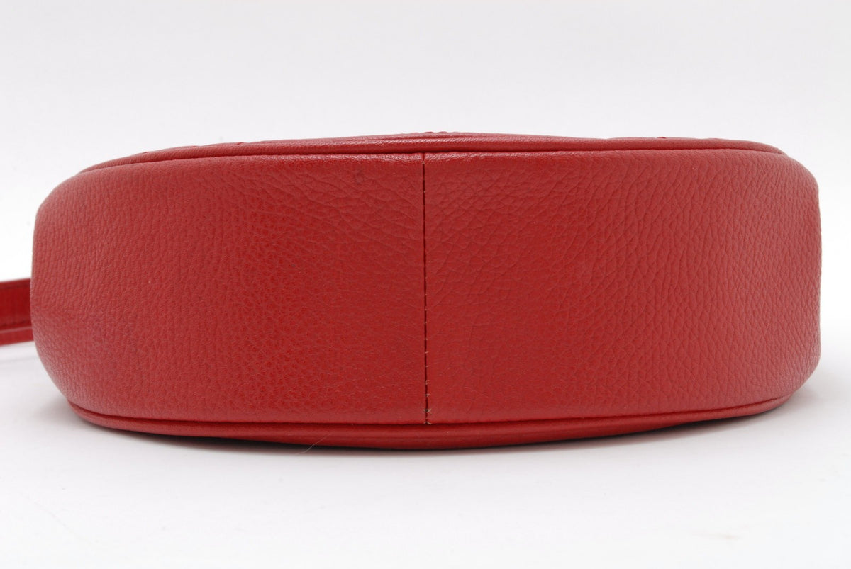 Saint Laurent Yves Saint Laurent Shoulder Bag - Red, Leather