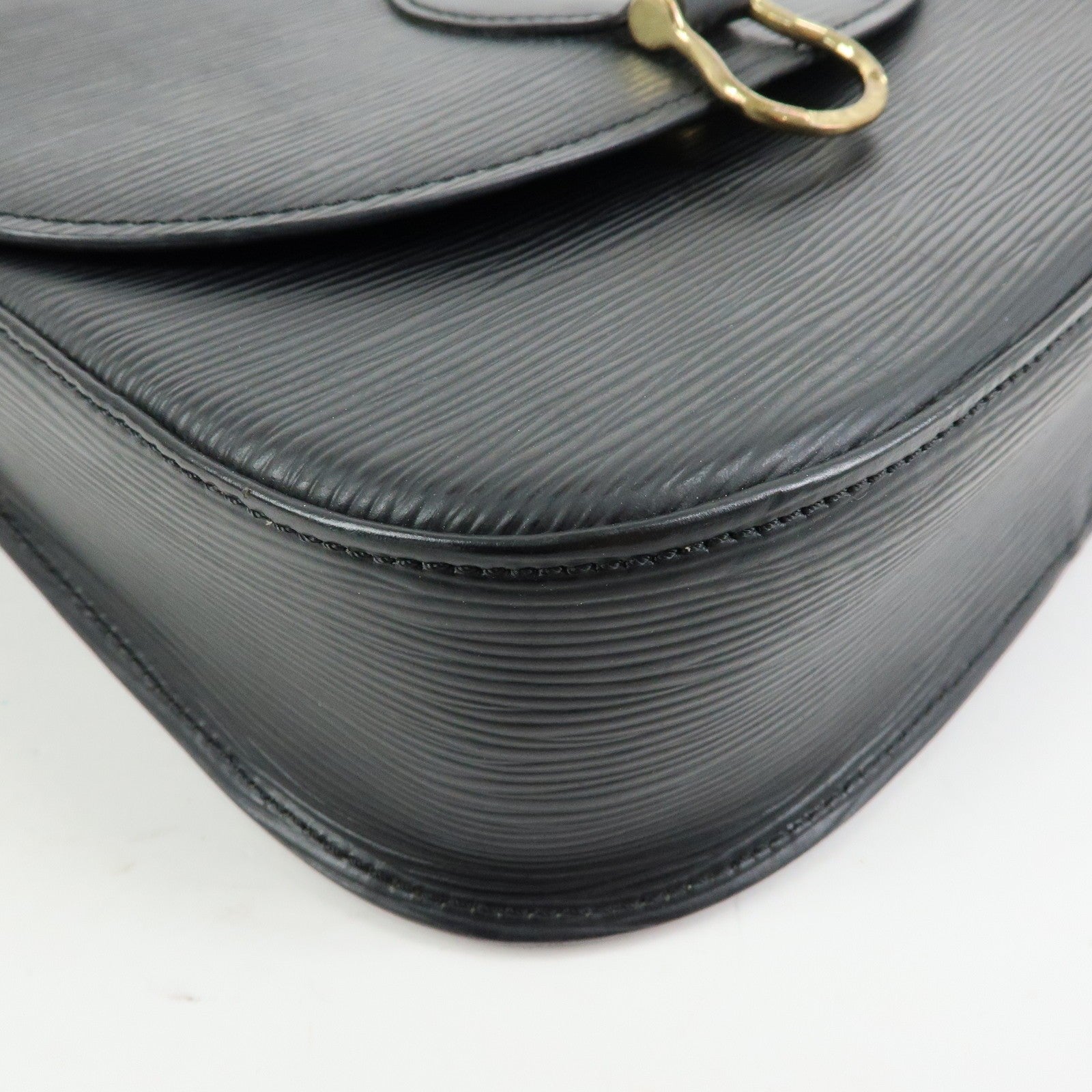 Louis Vuitton Shoulder Crossbody Bag - Noir, Epi Leather