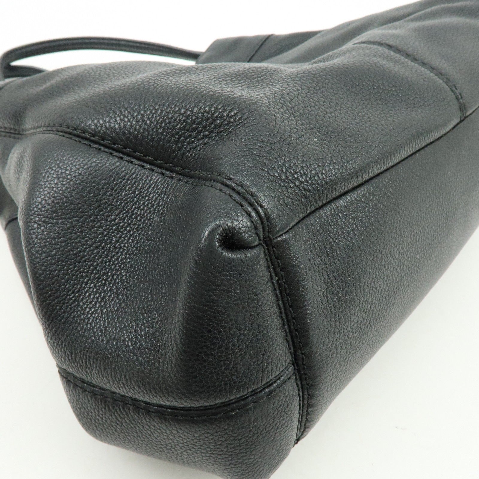 Coach Logo Shoulder Bag - Black, Leather