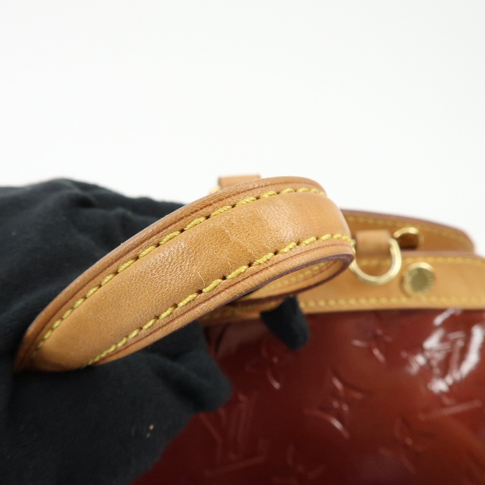 Louis Vuitton M91690 2Way Shoulder Bag - Rouge Fauve, Vernis Leather