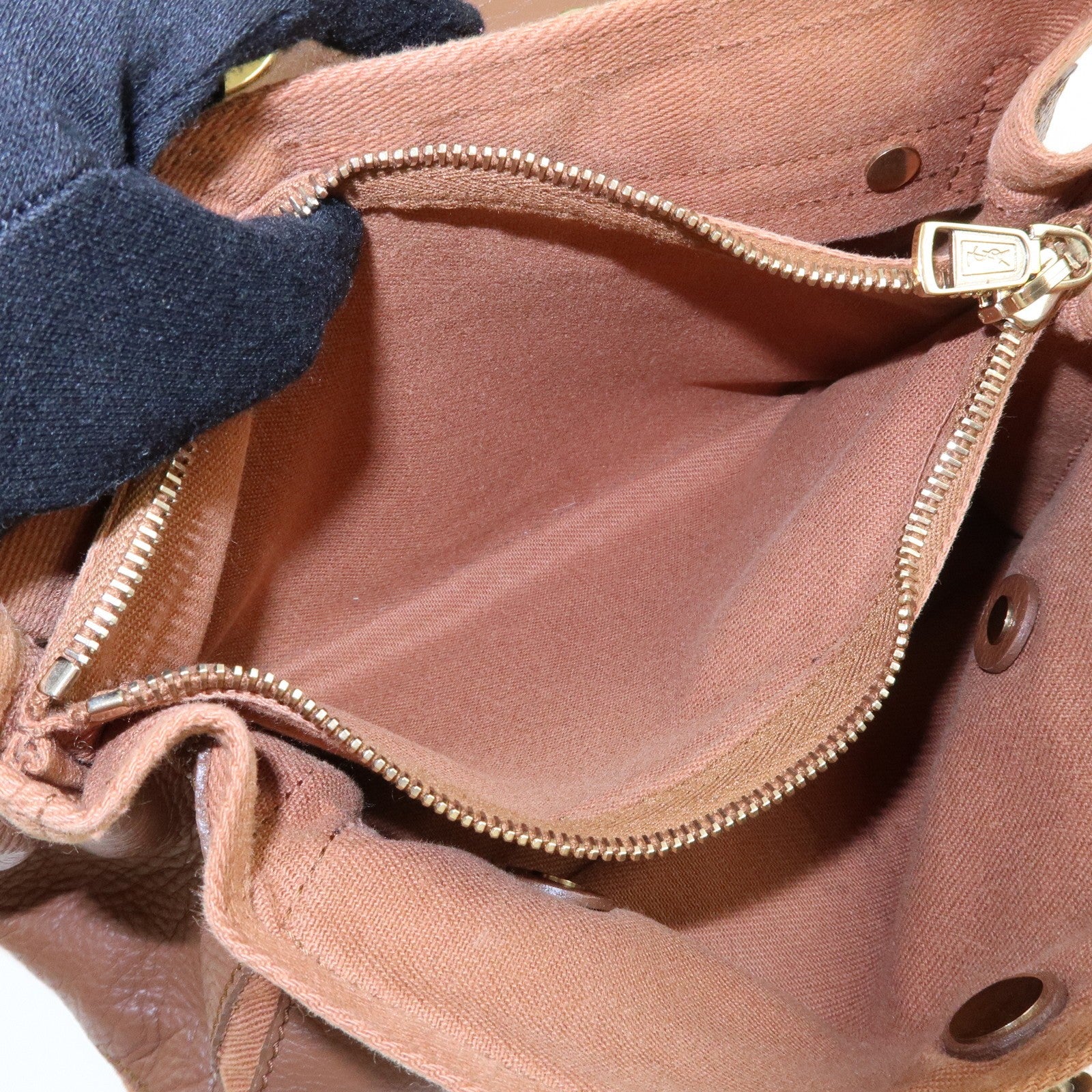 SAINT LAURENT PARIS Muse Two Leather Hand Bag Brown