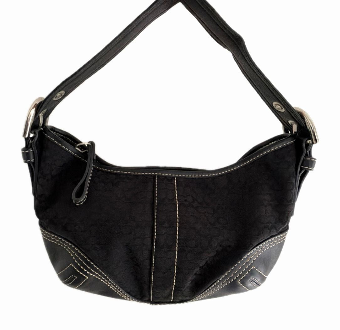 Coach Signature Black Shoulder Bag